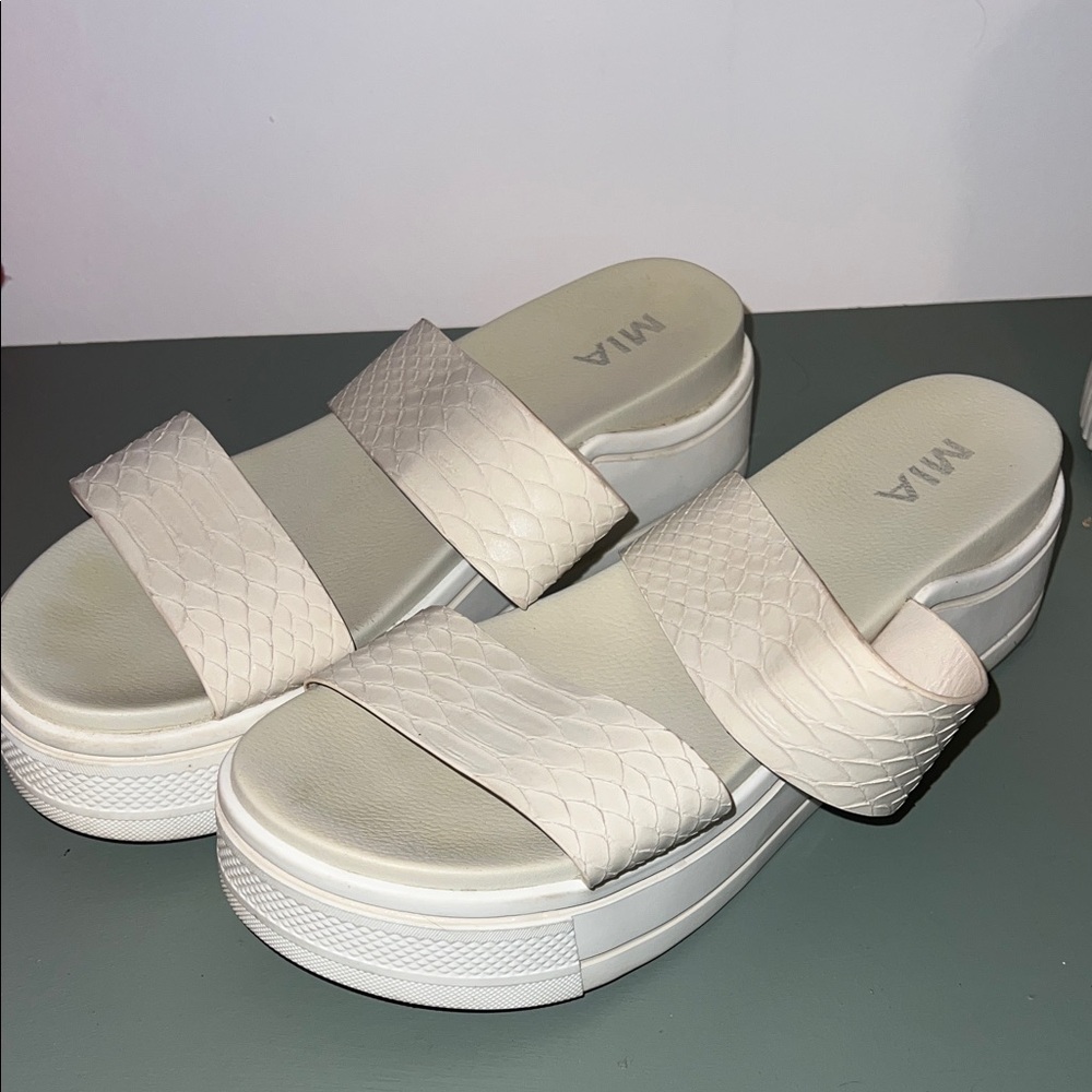 MIA Women's White Platform Slides